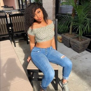 Meet your Posher, Jayla